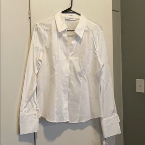 Calvin Klein women’s white button down dress shirt